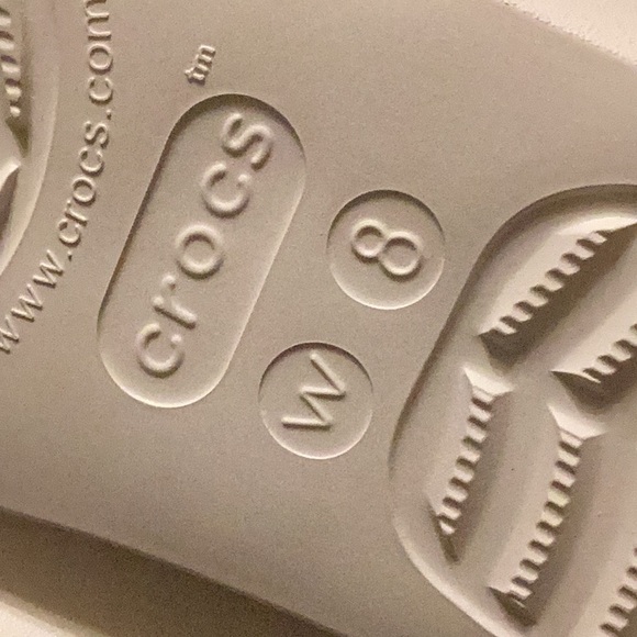 CROCS Baya Platform Sandal - Size 8 - Picture 6 of 6